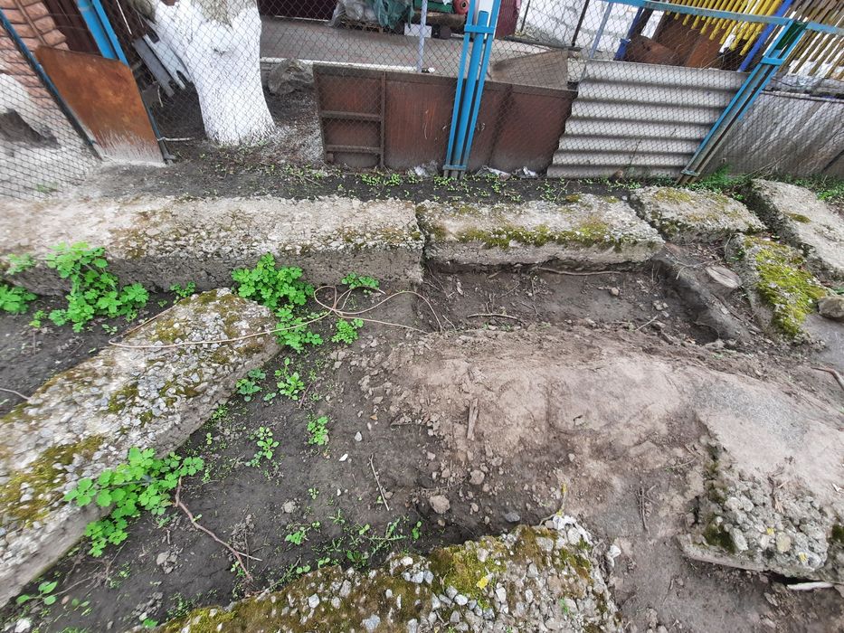 Плиты бетонные БЕСПЛАТНО!