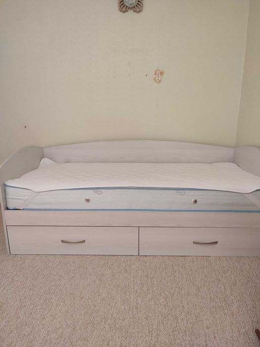 Дитяче ліжко та матрац