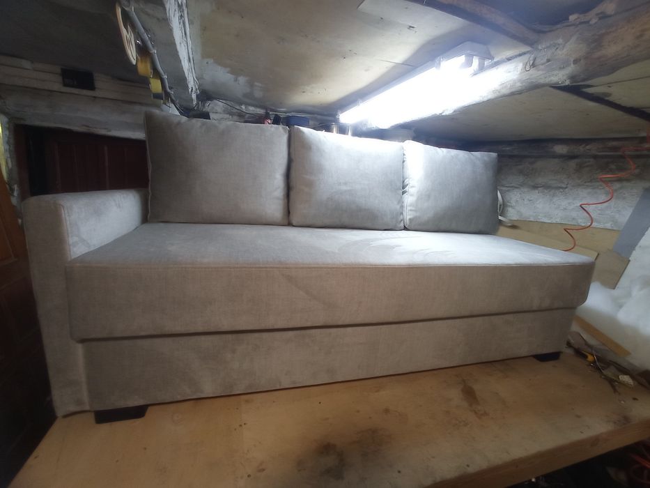 Диван односпальний