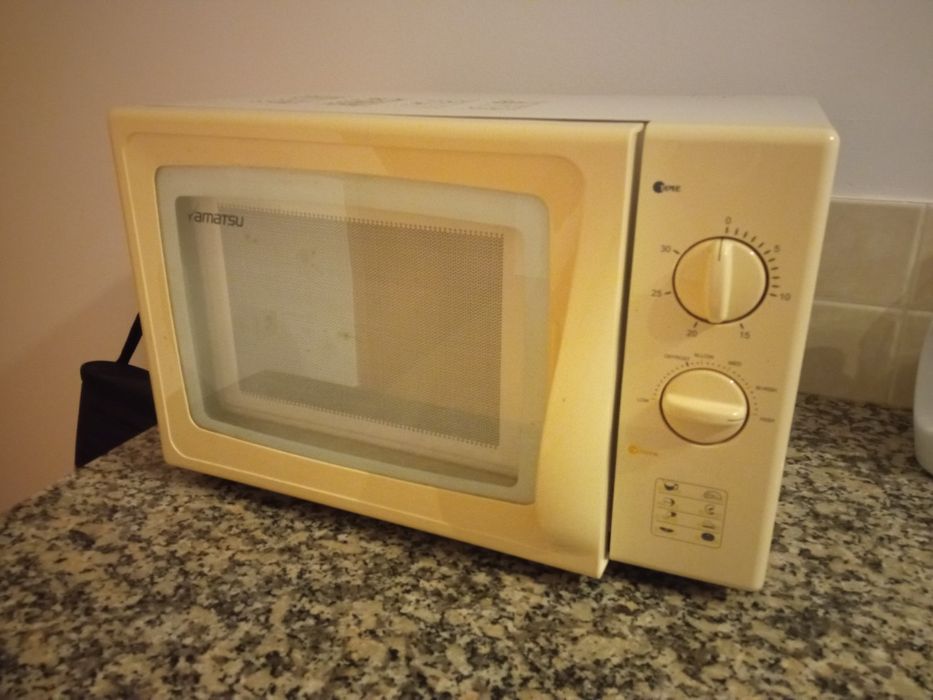 Microondas em bom estado