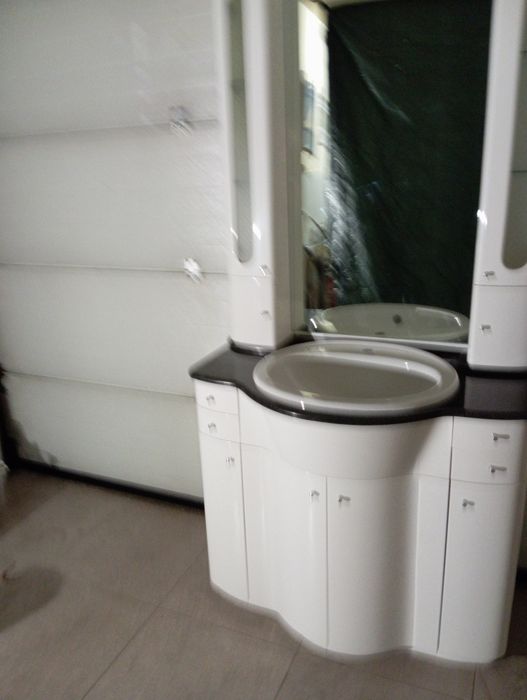 Móvel lavatório espelho