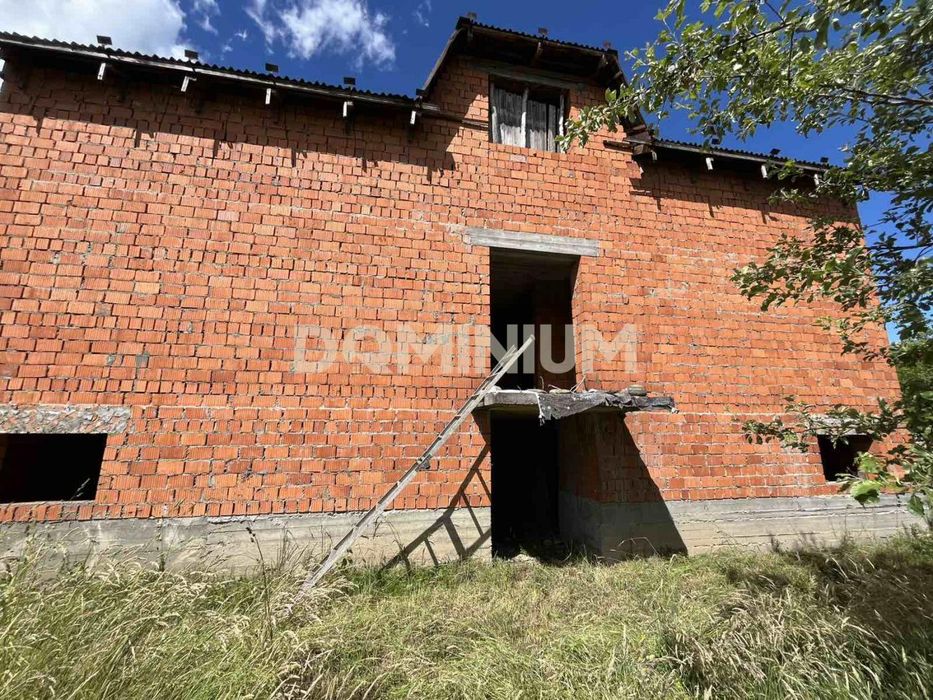 Продається будинок в м.Тячів