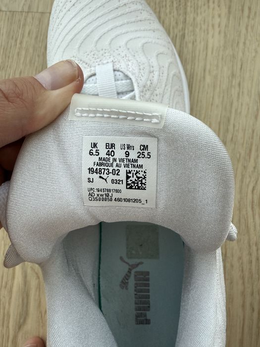 PUMA Provoke — жіночі кросівки White / Rose Gold
