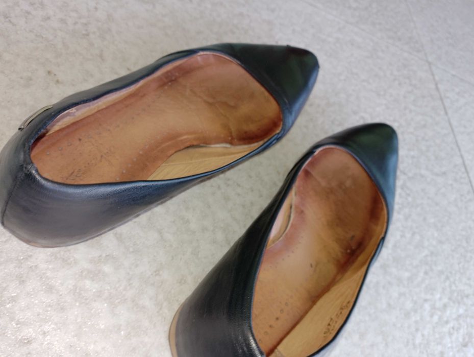 Polskie ze skóry naturalnej - Maciejka. Stan dobry.