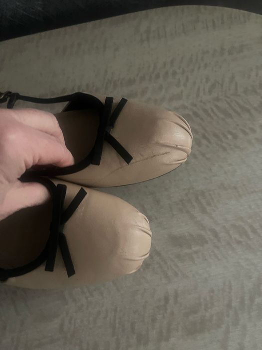 Босоніжки Mango.