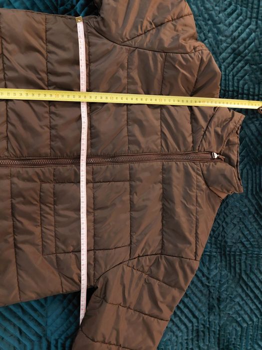 Kurtka  Nike chłopięca 140-152 brązowa