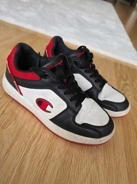 Buty młodzieżowe sneakersy Champion czarno-biało-czerwone r. 37.5