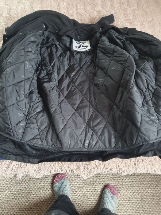 Мотор ,куртка.чудовий,стан.