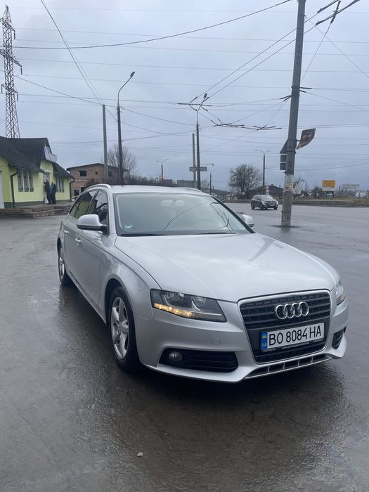 Продам Audi A4 B8 1.8 tfsi