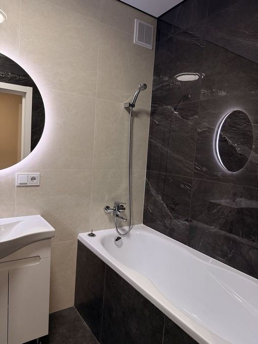 VP Продаж сучасної 1-кімнатної квартири в новобудові, укомплектована