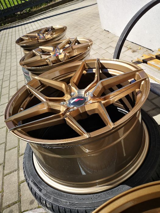 Felgi Japan Racing JR34 18" 8" 18x8J ET42 5x114,3 Kia ProCeed