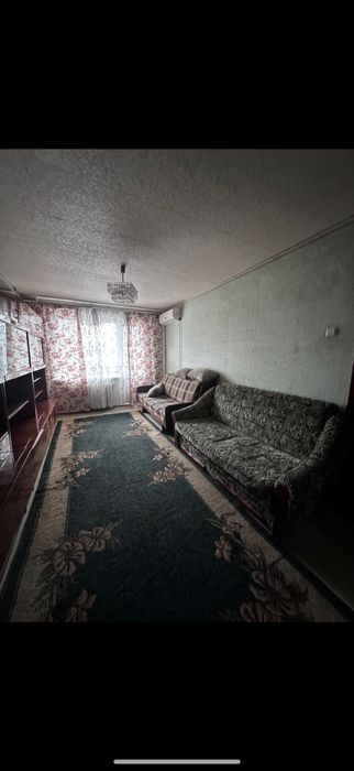 Посуточно почасово  квартира Ашан  юбилейная  5 больница 6-7  мест