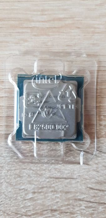 Procesor Intel Core i3-10100F