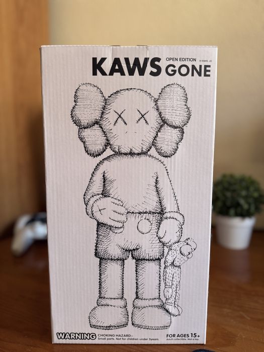 Boneco Kaws Decoração