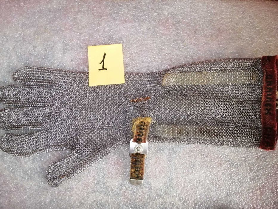 Кольчужная перчатка б\у