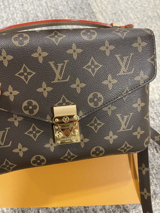 Продам сумку  женскую Louis Vuitton