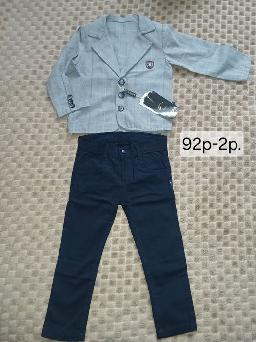 Дитячий одяг, взуття