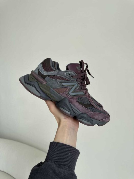 New Balance 9060 Brown Bordo