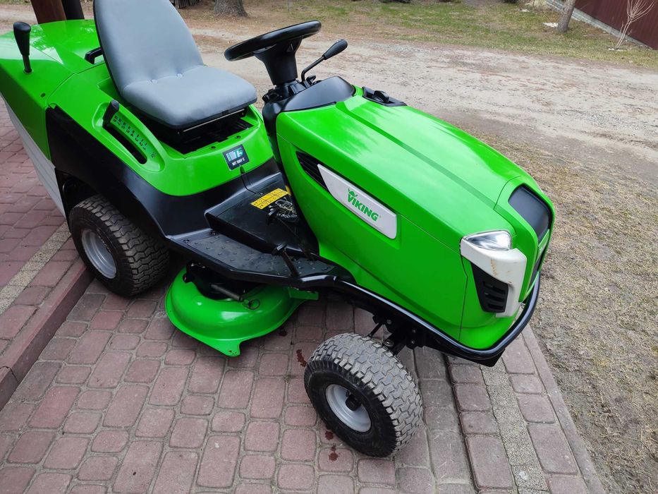 Traktorek kosiarka Viking MT5097 17,5 KM Briggs pompa hydro z koszem