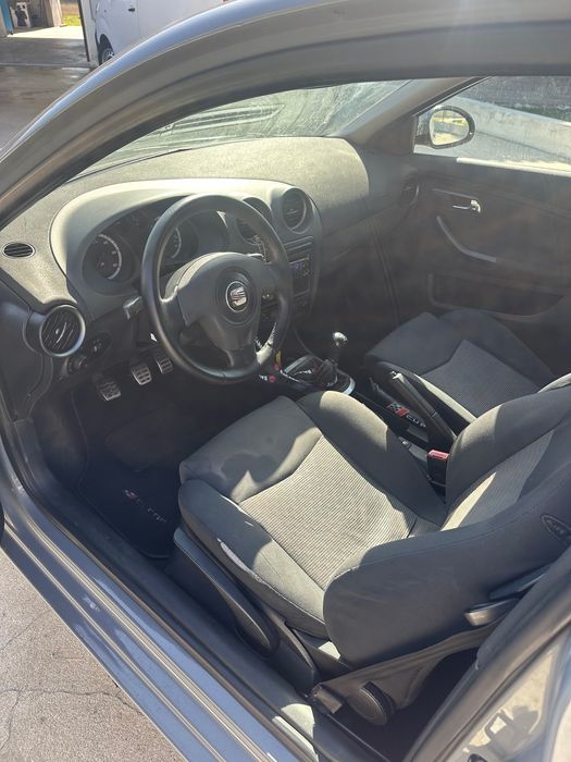 Seat Ibiza 6L 130 de livrete