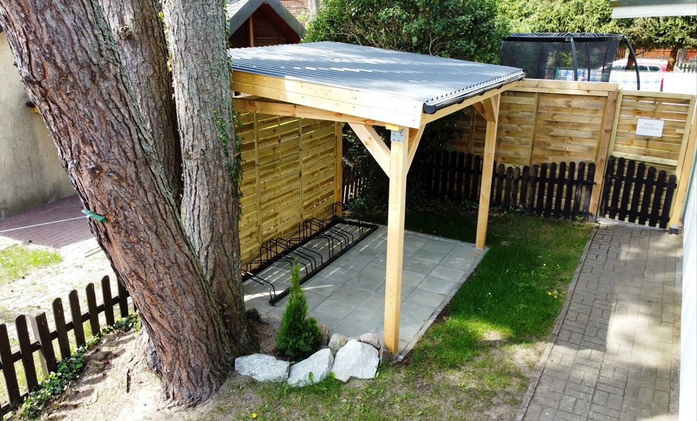 Tanie Pokoje apartamenty noclegi nad morzem blisko plaży Poddąbie