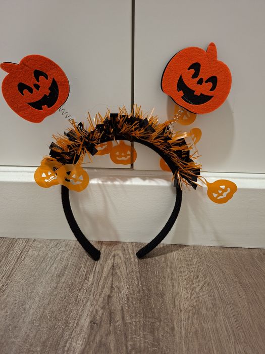 Vendo fato de halloween - menina 9 10 anos