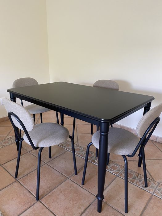 Mesa nova 100€ ikea