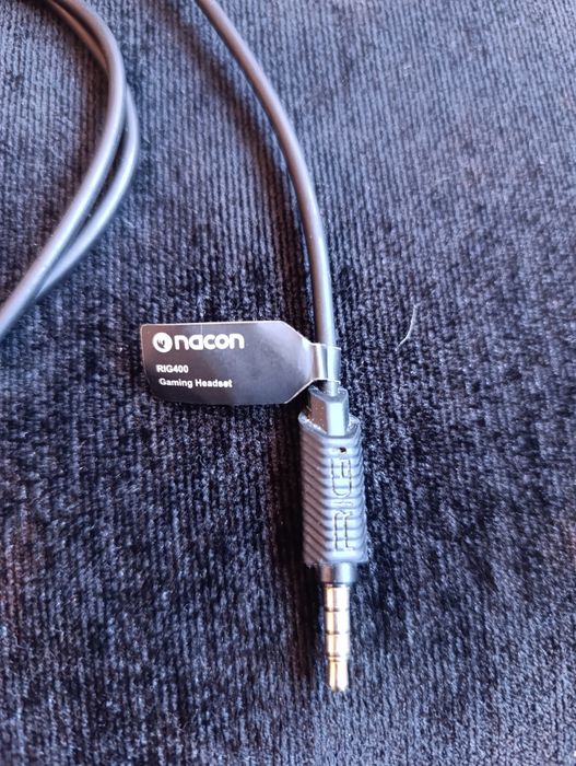 Headset gaming Nacon RIG 400 usado
