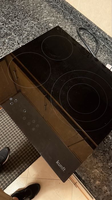 Vendo placa de vitrocerâmica da marca Kunft