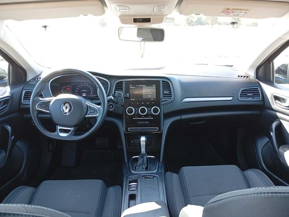 RENAULT MÉGANE 1.5 BLUE dCi – 2024 — photo 5