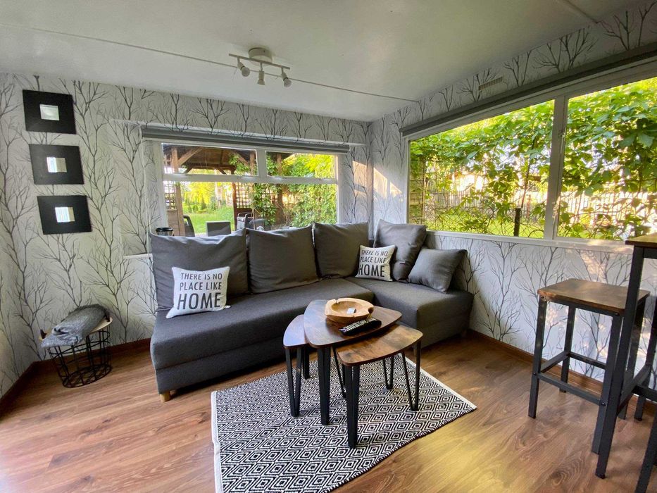 Domek nad jeziorem Białoławki pomost łódka