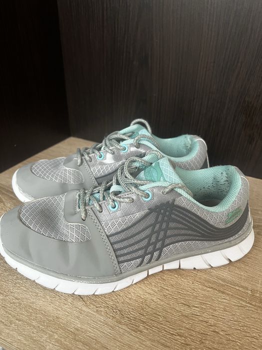 Кросівки Slazenger 39р не дорого