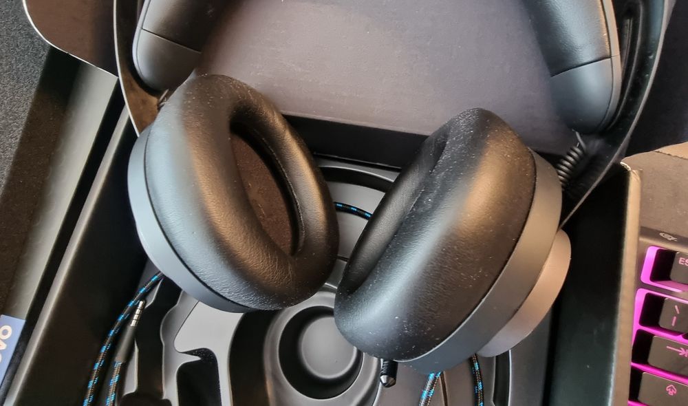 Headphones lenovo legion h500 pro 7.1