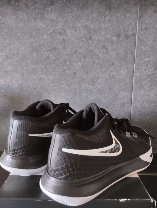 Nike Kyrie 44 Novos