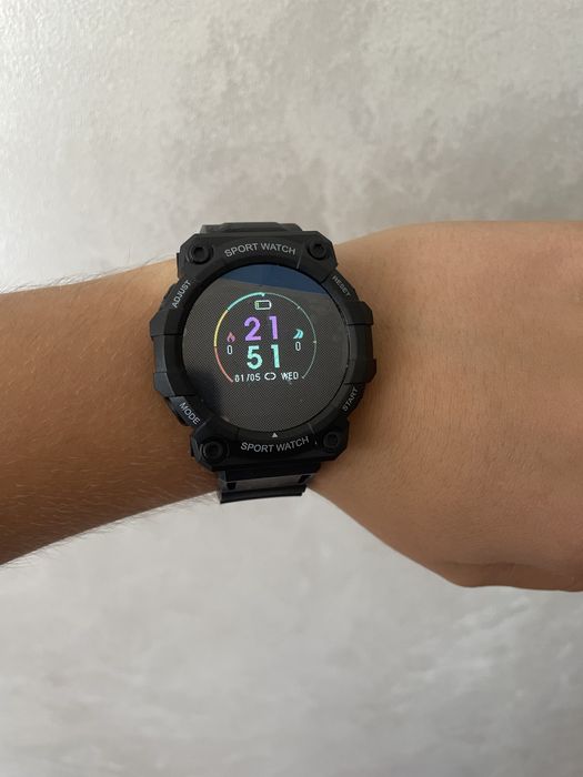 Смарт Годиник