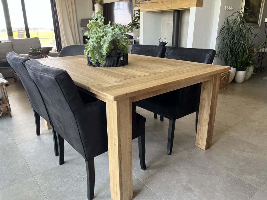 Stół drewniany dębowy w stylu framhouse