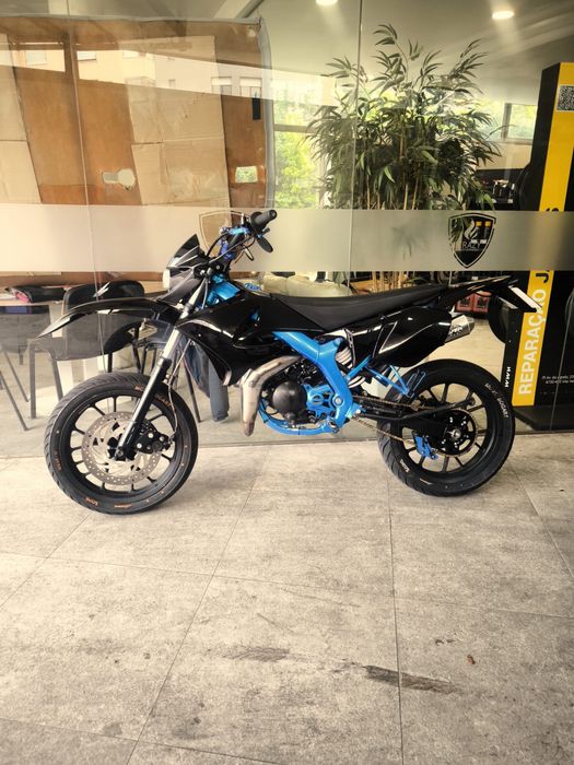 Yamaha DT50 R (supermotard)