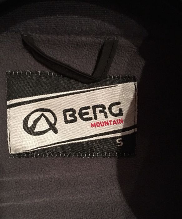 Casaco Berg impermeável