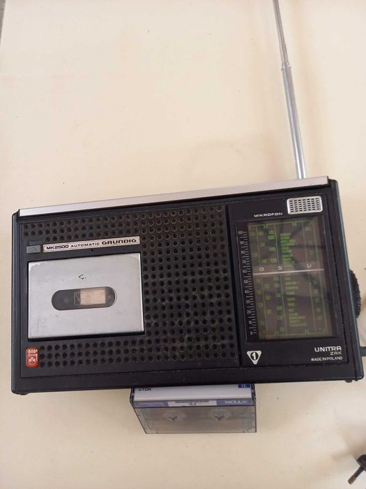 Radiomagnetofon Grundig 2500 cena 100 zł