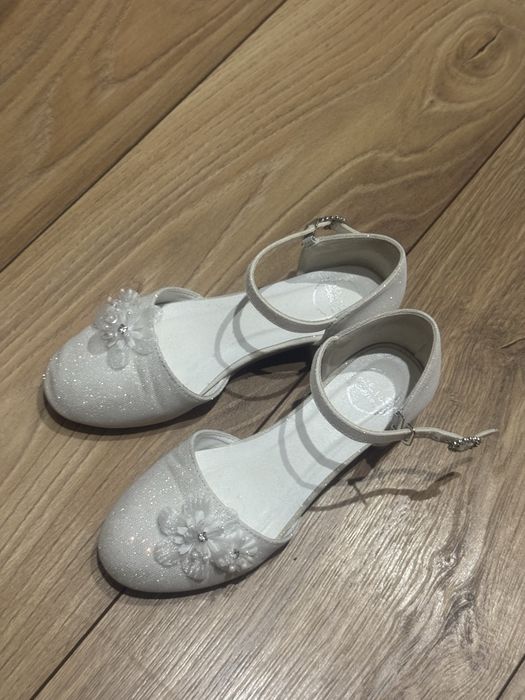 Pantofelki na I Komunie Św.