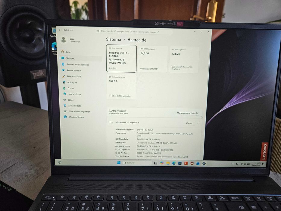 Portátil Lenovo Ideapad Slim 3 15q8x10-356 (Snapdragon X X1-26-100, 24GB,1TB) c/3 anos garantia