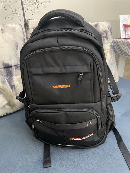 Рюкзак чорний Safari