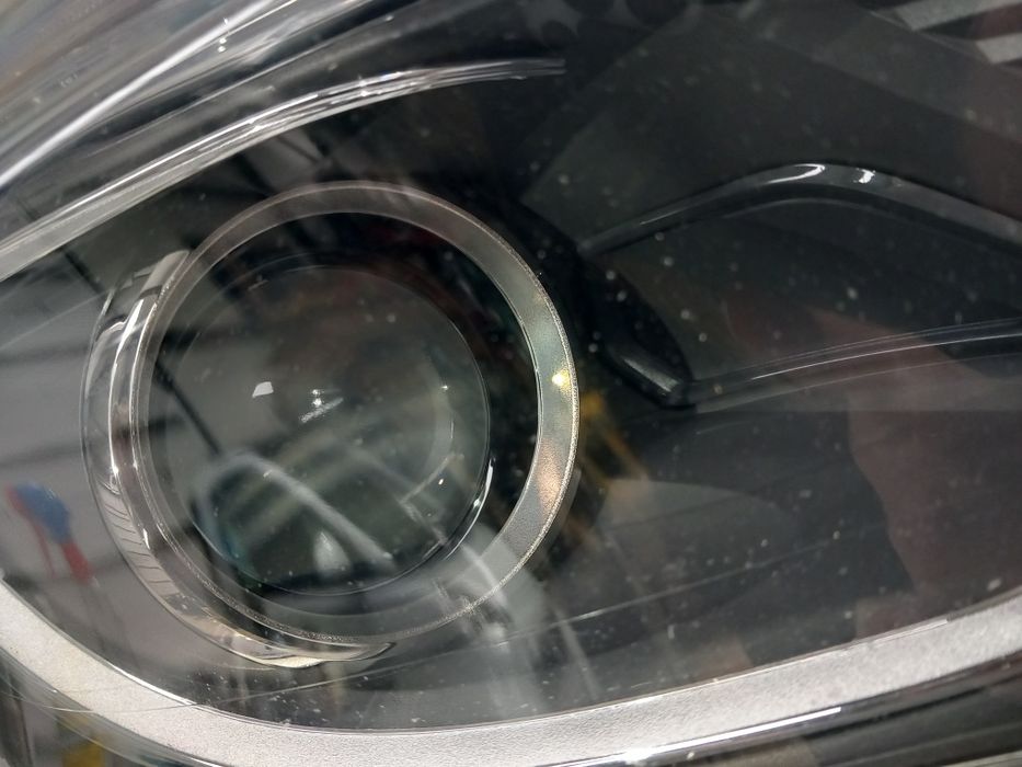 Ótica direita Bi Xenon Mercedes W176