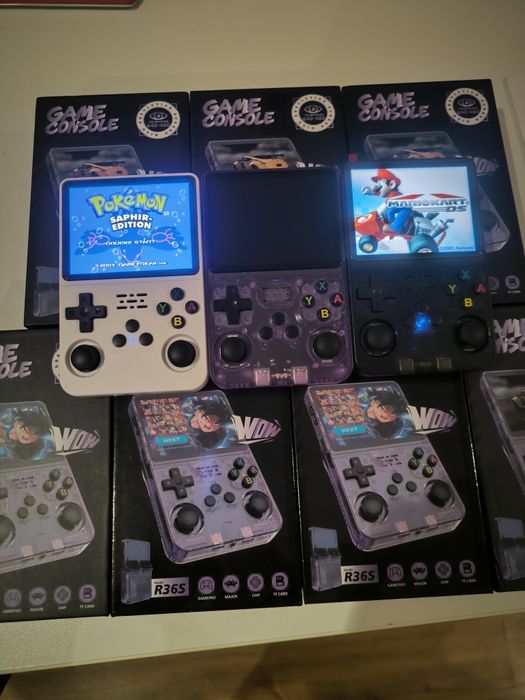 Gameboy R36S com 15.000 jogos