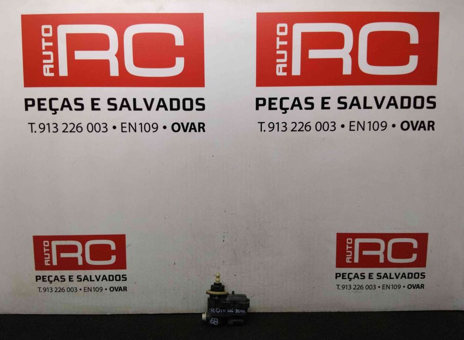 Nivelador de Ótica 8200402521 - RENAULT CLIO III