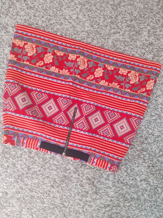 Śliczna kolorowa spódniczka