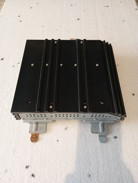 Wzmacniacz audio Mitsubishi 8701A369