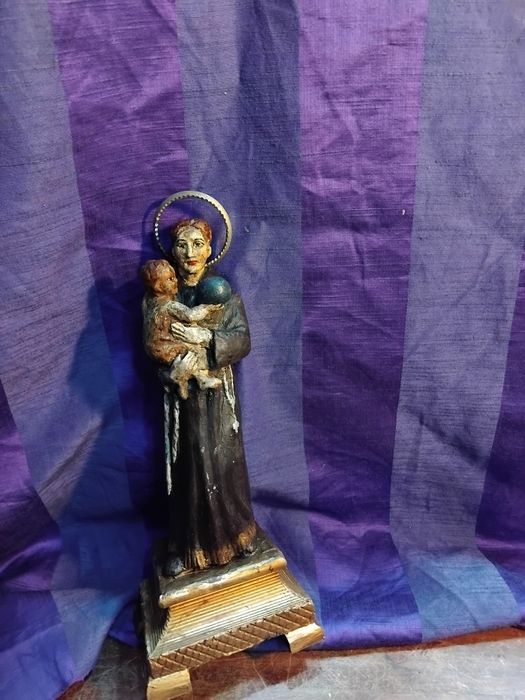 Imagem de santo António em madeira policromada