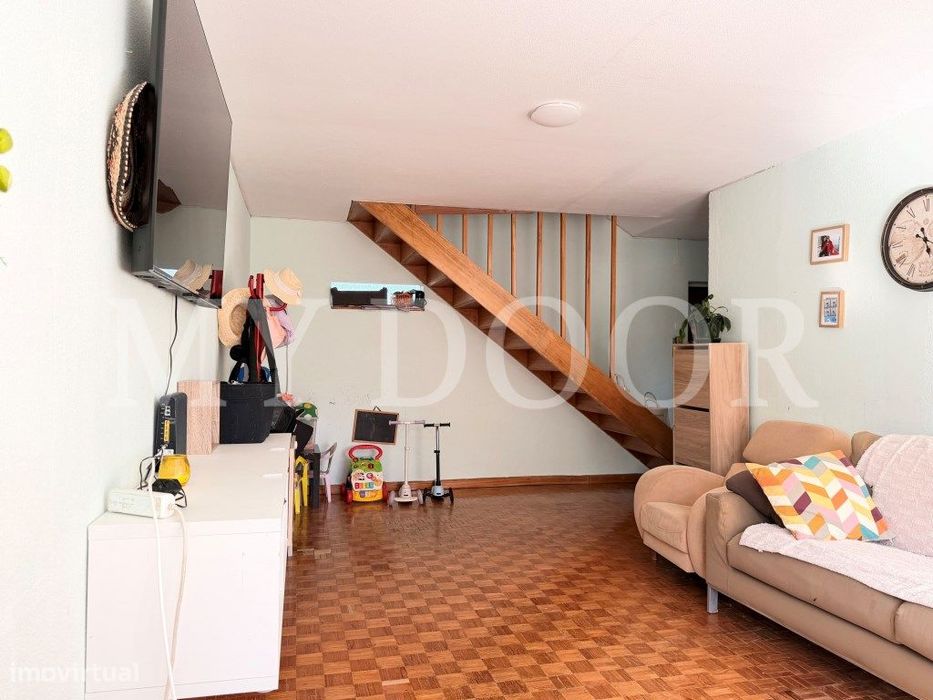 Apartamento p/ Arrendar T2 - DUPLEX- Olivais
