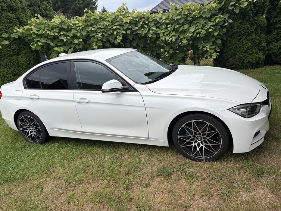 Sprzedam BMW F30 316i